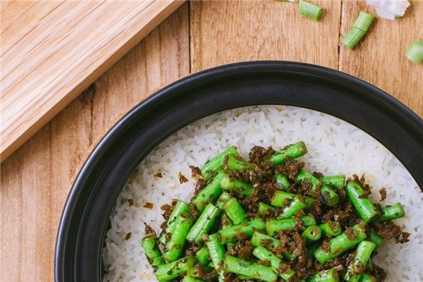 豪功夫煲仔飯加盟