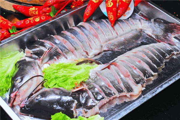 梭邊魚火鍋