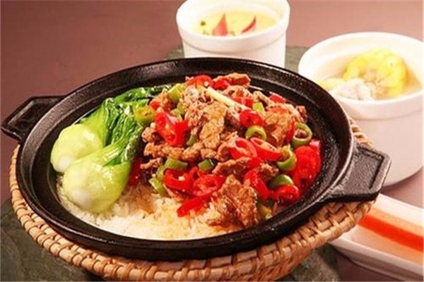 劉大哥煲仔飯加盟