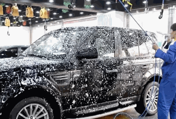 金云色汽車美容