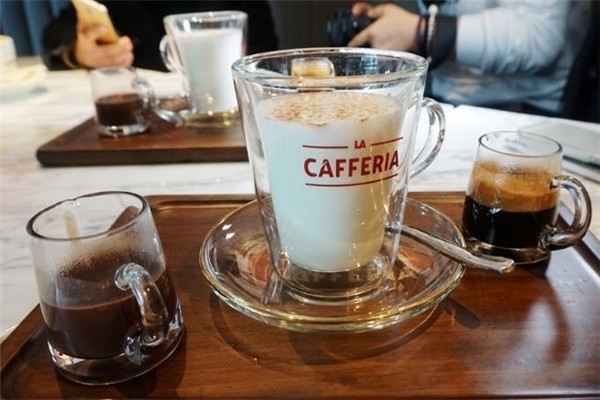 LA CAFFERIA咖啡加盟