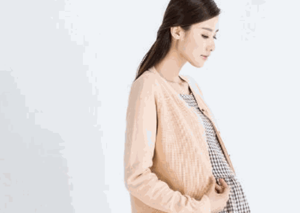 三人家服飾