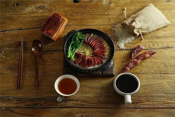 喵喵美食屋煲仔飯加盟
