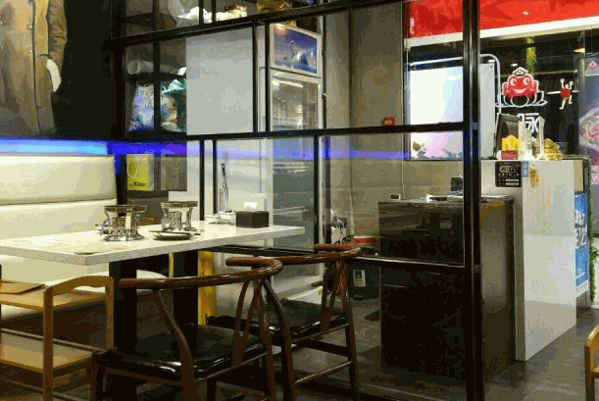 熱辣壹號火鍋店