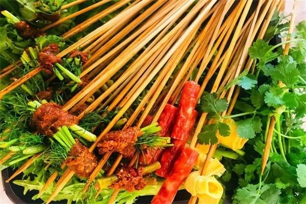 蜀百味廁所串串