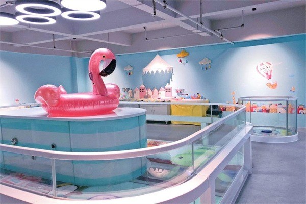 貝因美嬰兒游泳館
