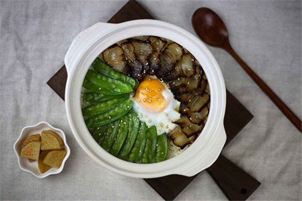江先生煲仔飯加盟