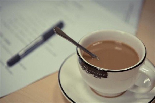 情愫茶復(fù)合式飲吧加盟
