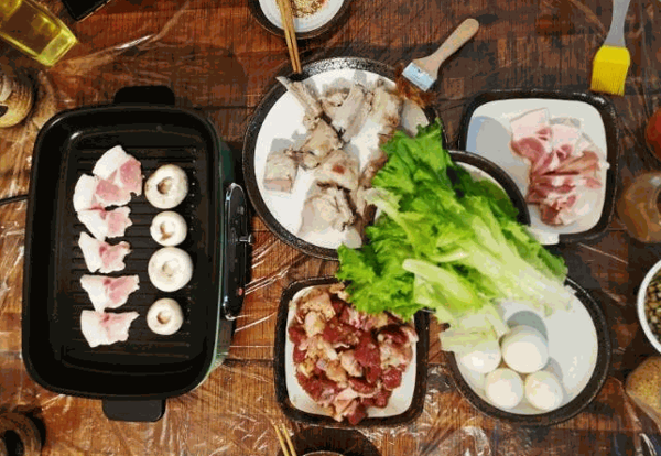 四季烤肉火鍋料理