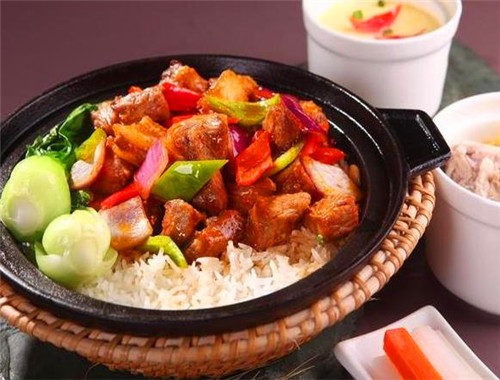 米煲煲煲仔飯