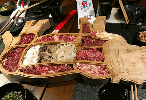 花不二大碗牛肉面