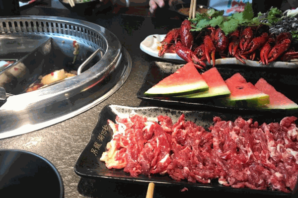 花不二大碗牛肉面