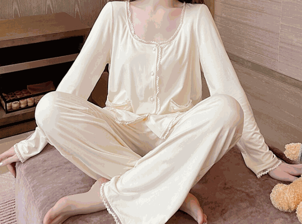 夢(mèng)香兒家居服
