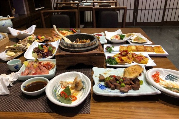 醬子日本料理加盟