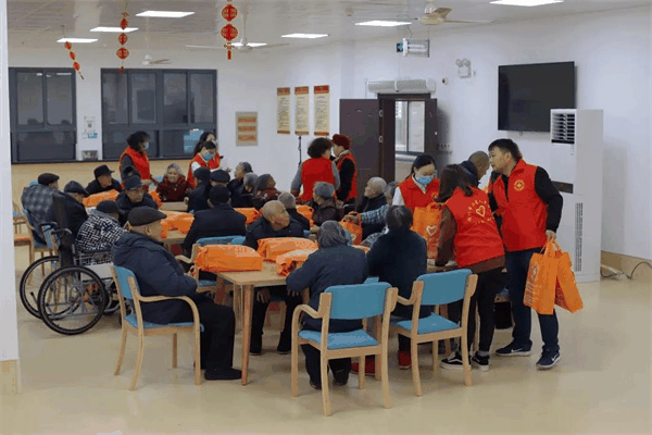 安心養(yǎng)老院