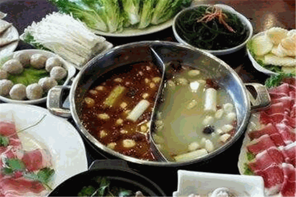 牛代表四季潮汕牛肉火鍋加盟