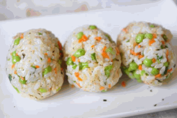 南拳老媽功夫飯團(tuán)加盟