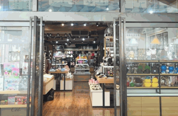 贏世界2元店