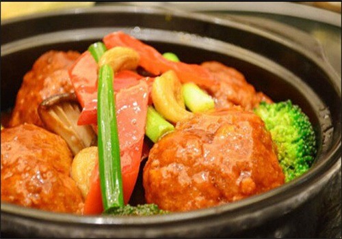 久號(hào)自助中餐加盟