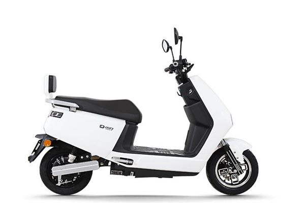 小刀電動車