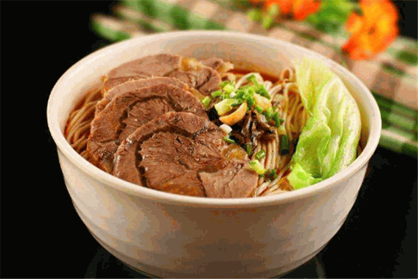 熬骨香蘭州牛肉拉面加盟