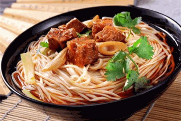 熬骨香蘭州牛肉拉面加盟