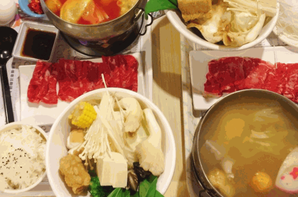 香飄飄旋轉(zhuǎn)小火鍋
