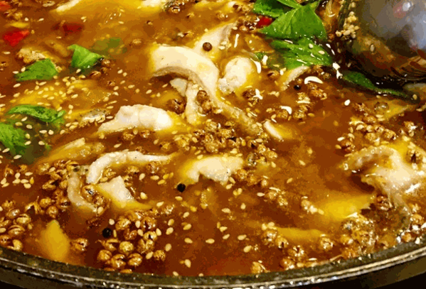 麻麻魚(yú)火鍋加盟
