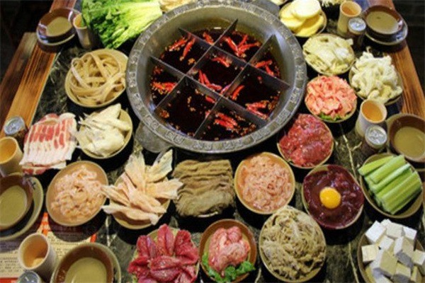 老山城火鍋加盟