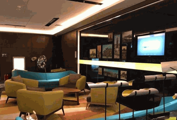 希爾頓歡朋酒店