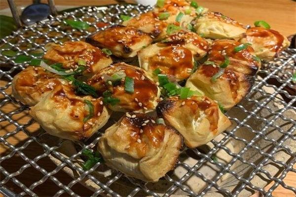 金孔雀云南風(fēng)情主題餐廳加盟