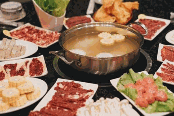 洪記潮汕牛肉火鍋加盟