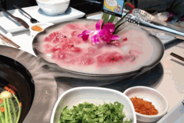 腩潮鮮牛腩火鍋加盟
