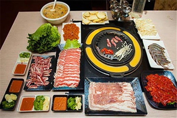 天府烤肉加盟