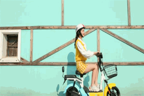 卡多電動(dòng)車加盟