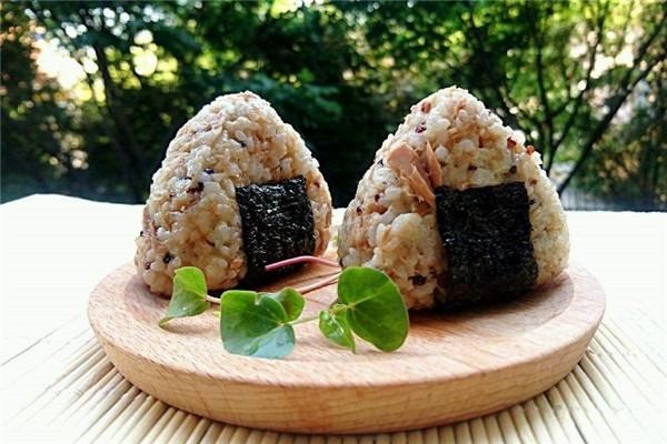 米悅飯團(tuán)加盟