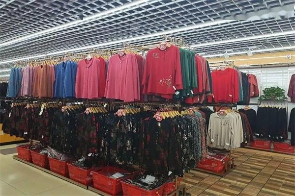 萬客來服裝超市加盟