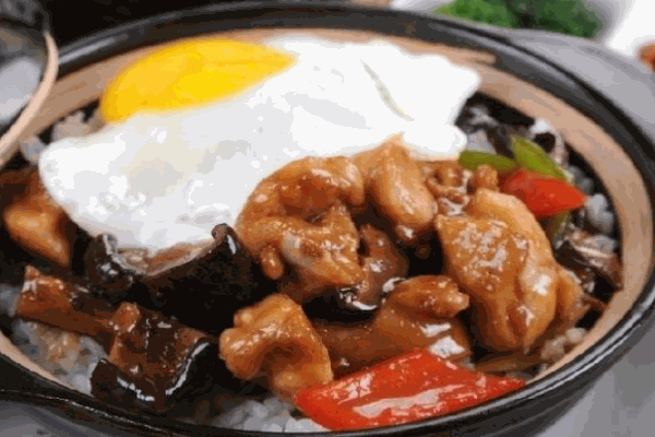阿偉煲仔飯加盟