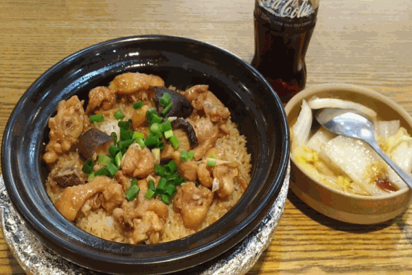 稻谷香煲仔飯加盟