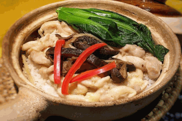 有宜家煲仔飯