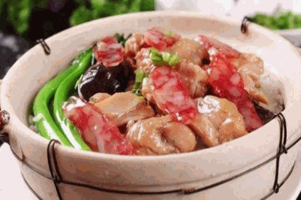 明伍煲仔飯加盟