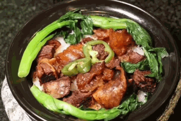 楚楚煲仔飯加盟