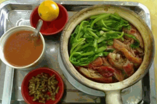 小樂廚煲仔飯加盟