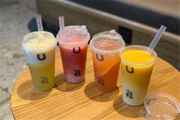 小馬春麗奶茶加盟