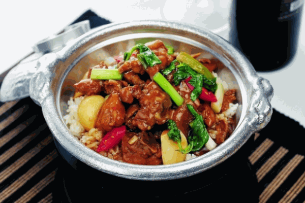 嘉加多煲仔飯加盟