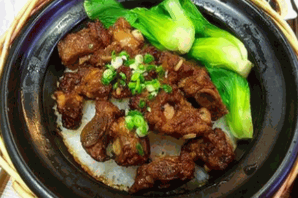 榮銳煲仔飯加盟