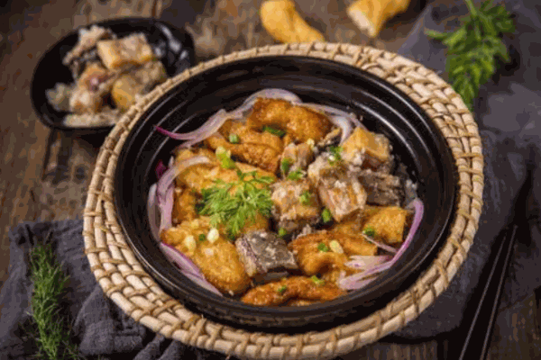 一揚(yáng)煲仔飯加盟