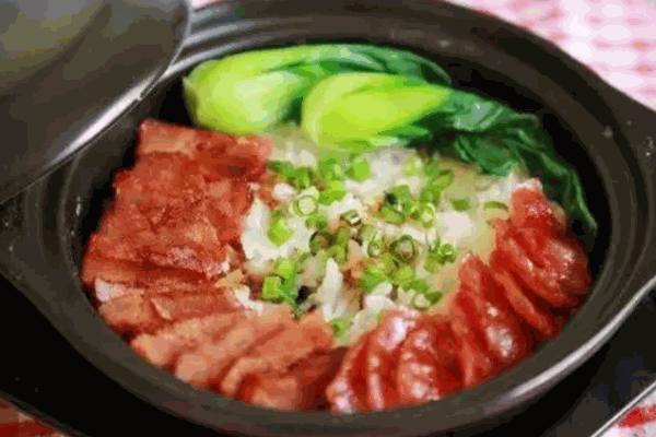 社會(huì)王煲仔飯加盟