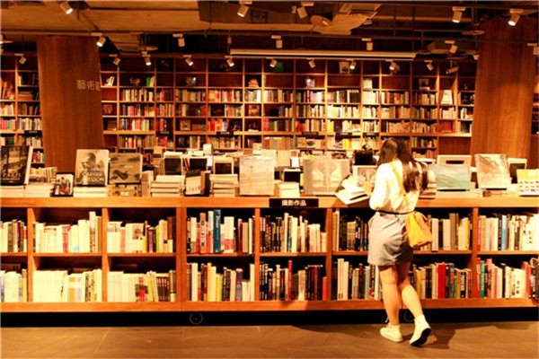 小飛龍書(shū)店加盟