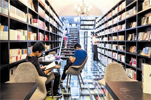 小飛龍書(shū)店加盟